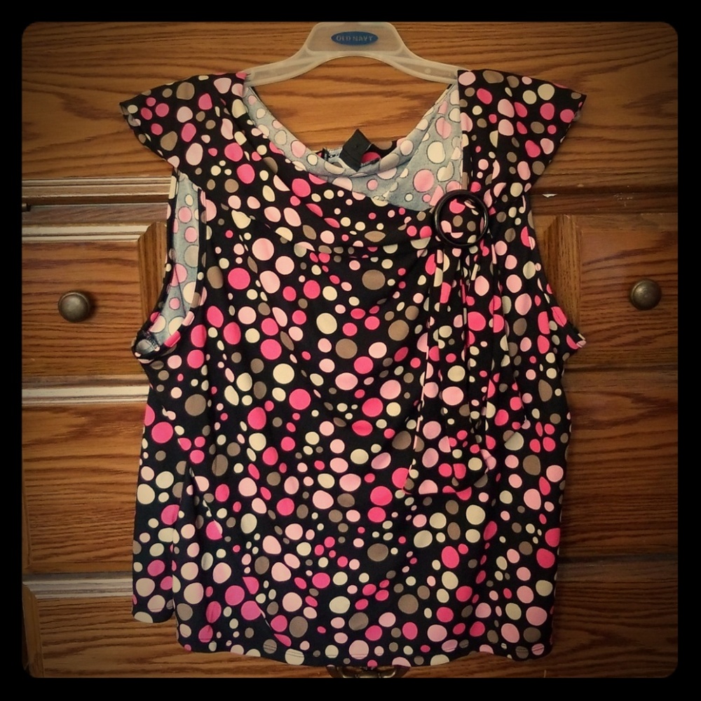 Pretty pink and brown top